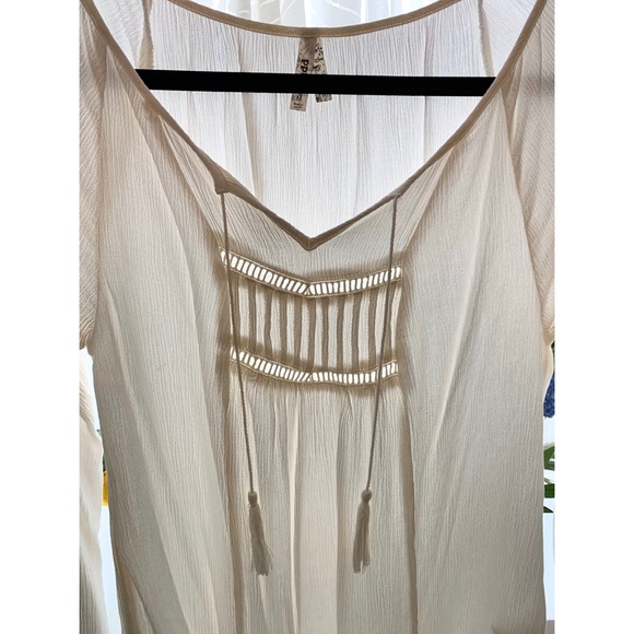 Off-white, long sleeve top. - Picture 3 of 3